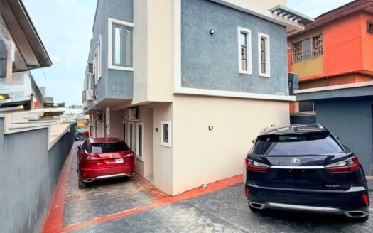 Fully Furnished 2-Bedroom Terrace Duplex