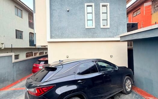 Fully Furnished 2-Bedroom Terrace Duplex