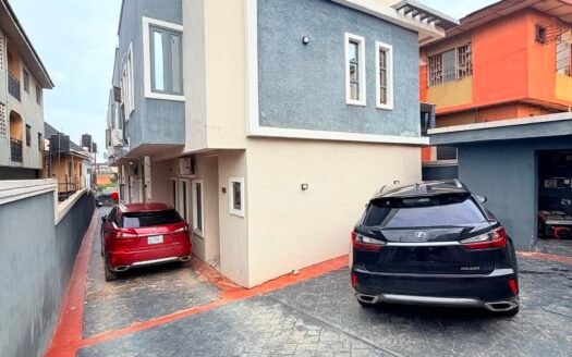 Fully Furnished 2-Bedroom Terrace Duplex